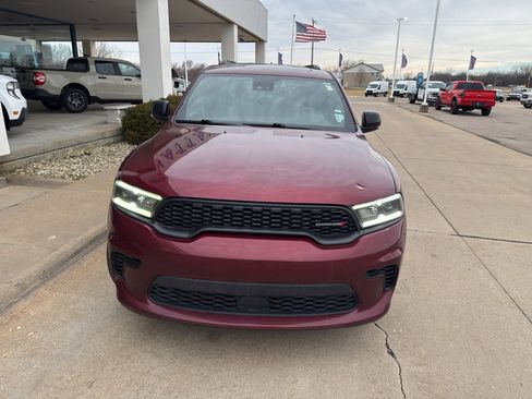 Used 2024 Dodge Durango GT image 2
