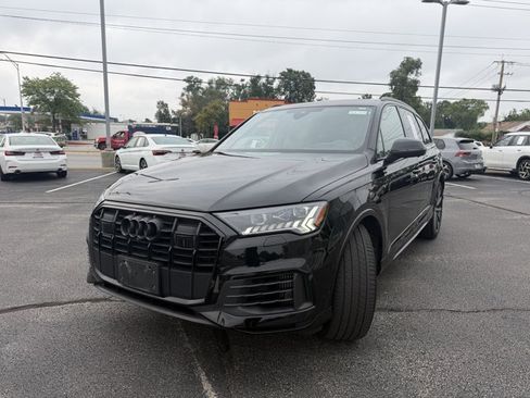 Used 2024 Audi Q7 3.0T Prestige w/ Prestige Package AWD/4WD image 2