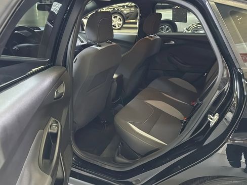 Used 2018 Ford Focus ST image 22