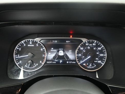 Used 2023 Nissan Pathfinder SL image 23