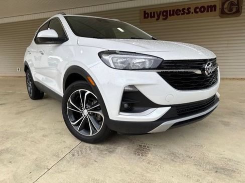 Used 2022 Buick Encore GX Select FWD image 2