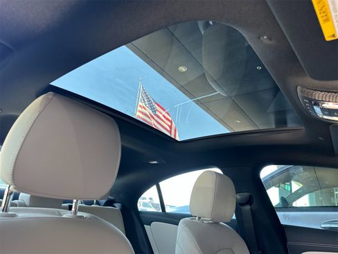 New 2025 Mercedes-Benz CLA 250 4MATIC image 17