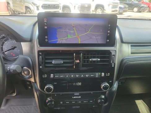 Used 2023 Lexus GX 460 Premium w/ Accessory Package AWD/4WD image 20