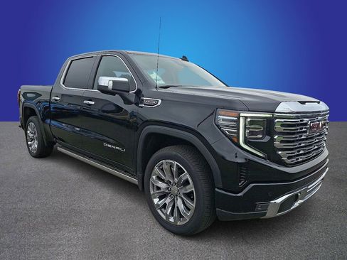 New 2025 GMC Sierra 1500 Denali image 2