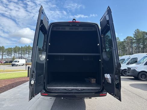 New 2025 Mercedes-Benz Sprinter 3500 image 15