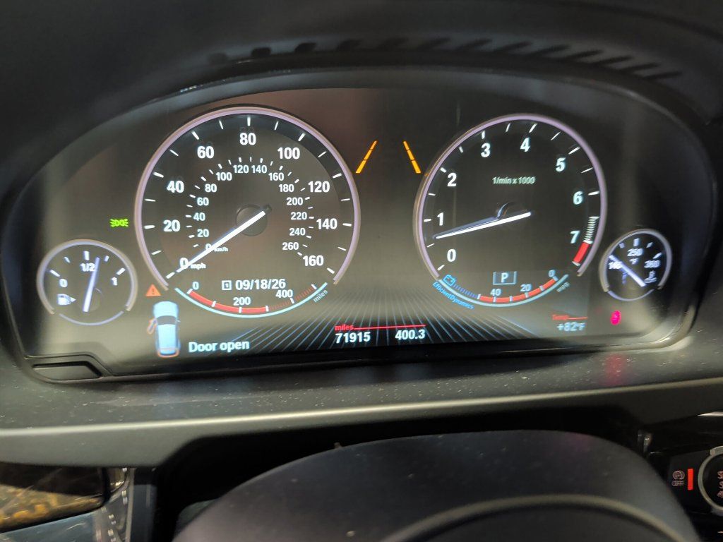 Used 2018 BMW X5 xDrive35i w/ M Sport Package AWD/4WD image 3