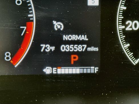 Used 2024 Honda HR-V Sport image 19