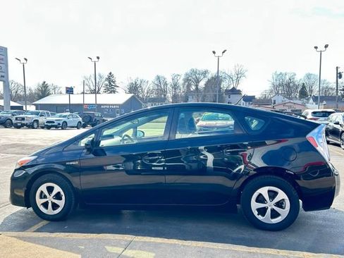 Used 2015 Toyota Prius Two image 6