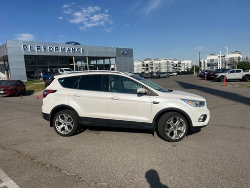 Used 2018 Ford Escape Titanium w/ Ford Safe & Smart Package AWD/4WD image 3