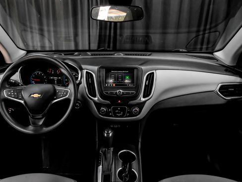 Used 2020 Chevrolet Equinox LS w/ LPO, Floor Liner Package FWD image 16