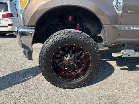 Used 2017 Ford F350 XLT w/ XLT Value Package AWD/4WD image 29