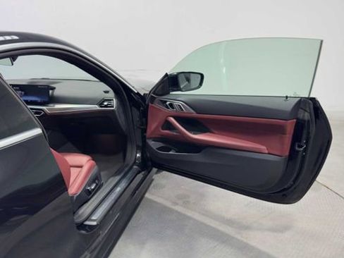 Used 2024 BMW 430i Coupe w/ Convenience Package RWD image 9