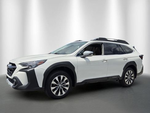 Used 2025 Subaru Outback Touring XT w/ Popular Package #2 AWD/4WD image 3