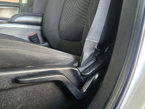 Used 2018 Dodge Journey SXT image 15