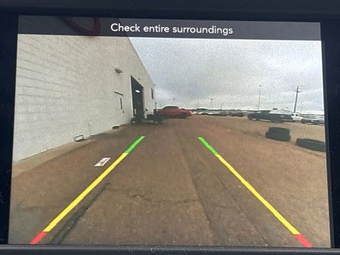 Used 2022 Dodge Challenger SXT w/ Blacktop Package image 10