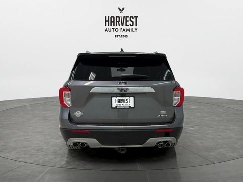 Used 2022 Ford Explorer King Ranch w/ Premium Technology Package image 5