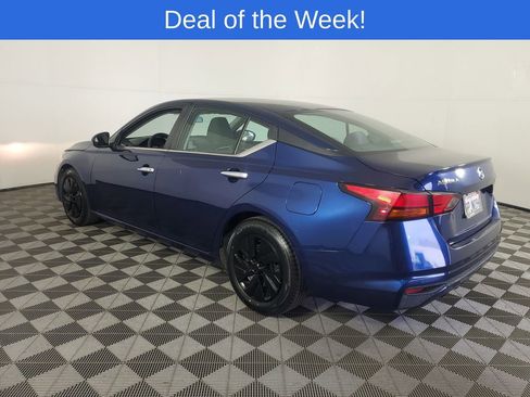 Used 2021 Nissan Altima 2.5 S w/ Driver Assist Package image 6