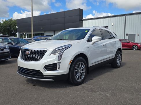 Used 2022 Cadillac XT5 Premium Luxury FWD image 4