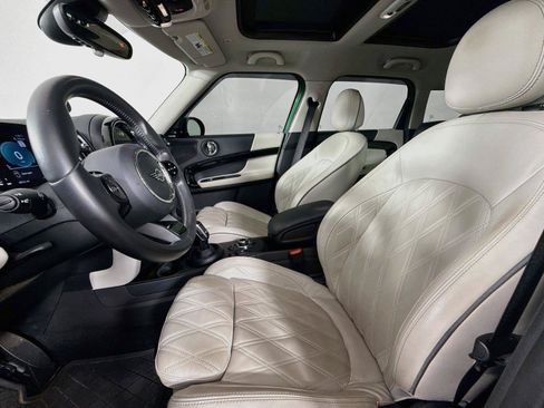 Used 2024 MINI Cooper Countryman S FWD image 9
