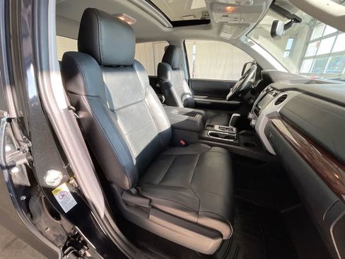 Used 2015 Toyota Tundra Limited w/ Limited Premium Package AWD/4WD image 25