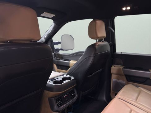Used 2023 Ford F250 Lariat image 29