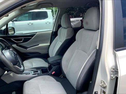 Used 2020 Subaru Forester AWD/4WD image 24