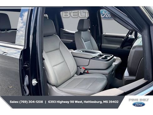 Used 2025 GMC Sierra 1500 SLT AWD/4WD image 6