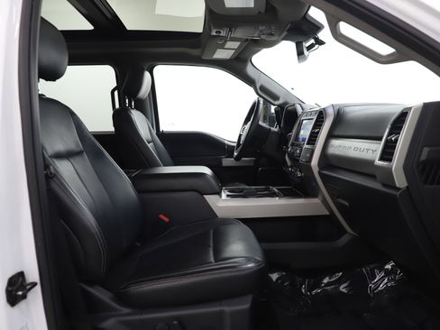 Used 2020 Ford F350 Lariat w/ Lariat Ultimate Package image 13
