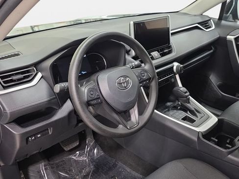 Certified 2025 Toyota RAV4 XLE AWD/4WD image 13