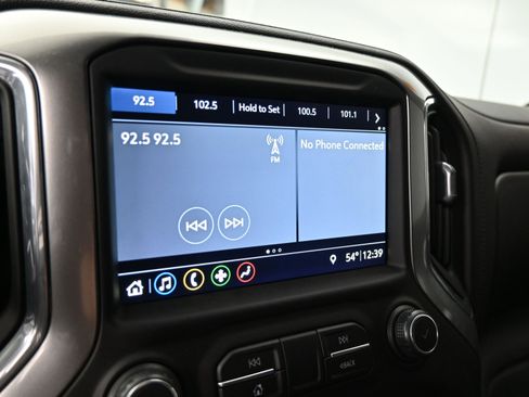 Used 2019 Chevrolet Silverado 1500 LT w/ All-Star Edition image 12