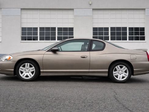 Used 2006 Chevrolet Monte Carlo LTZ image 4