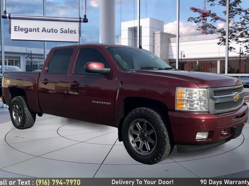 Used 2013 Chevrolet Silverado 1500 LTZ w/ LTZ Plus Package image 3