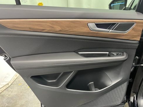 New 2026 Volkswagen Atlas SE image 21