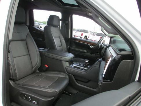 Used 2023 GMC Sierra 1500 Denali w/ Denali Reserve Package AWD/4WD image 27