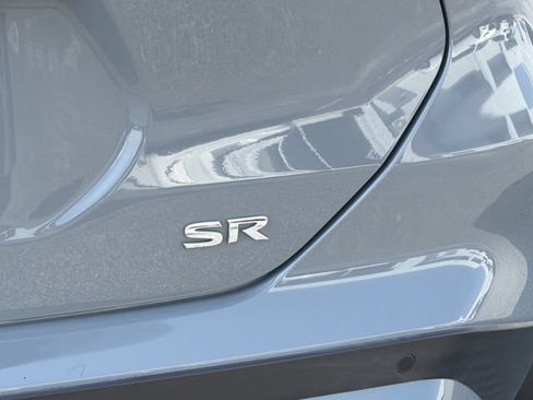 Used 2022 Nissan Kicks SR w/ Premium Package FWD image 6