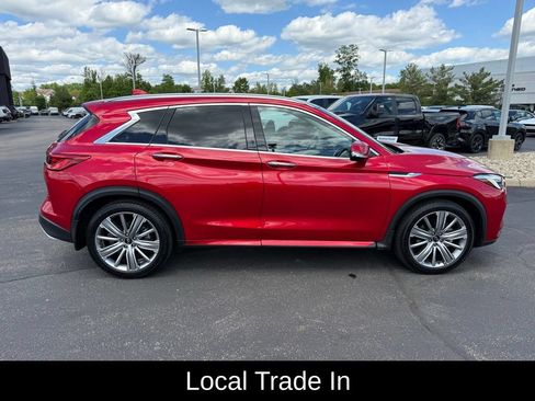 Used 2023 INFINITI QX50 Sensory AWD/4WD image 2