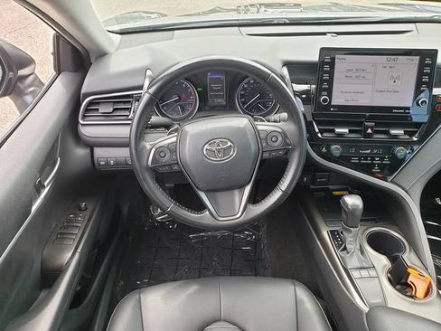 Used 2023 Toyota Camry SE w/ Audio Upgrade Package FWD image 14