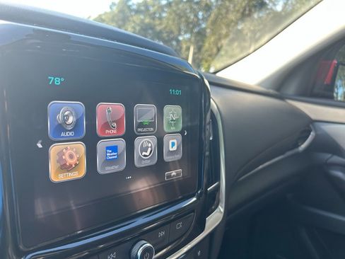 Used 2019 Chevrolet Traverse Premier w/ Driver Confidence II Package image 9