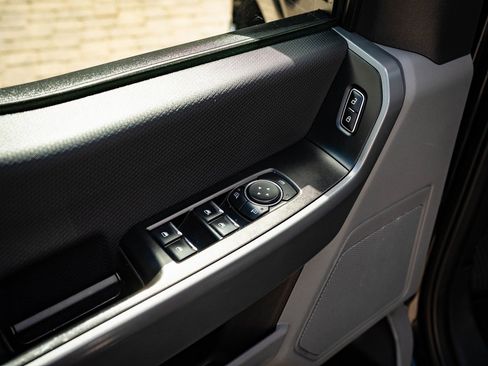 Used 2023 Ford F150 XLT w/ Trailer Tow Package image 19