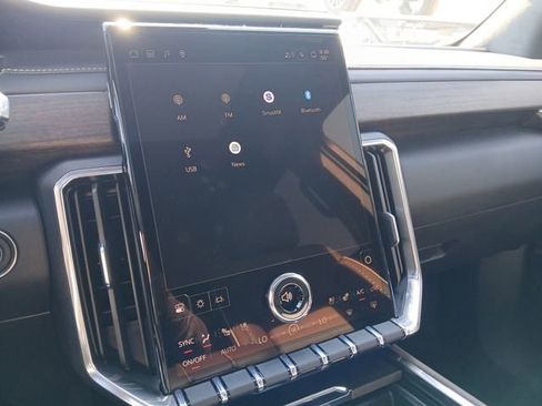 New 2026 GMC Acadia Denali Ultimate AWD/4WD image 24