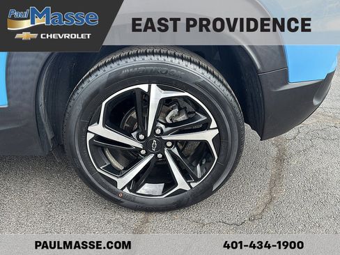 Used 2023 Chevrolet TrailBlazer RS w/ Sun and Liftgate Package FWD image 8