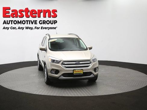 Used 2018 Ford Escape SE w/ SE Sync 3 Package AWD/4WD image 51