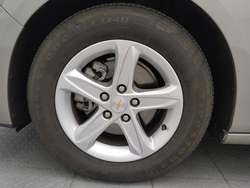 Used 2023 Chevrolet Malibu LS FWD image 31
