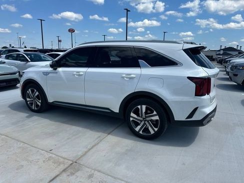 Used 2024 Kia Sorento SX Prestige AWD/4WD image 15