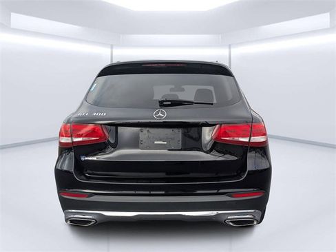 Used 2016 Mercedes-Benz GLC 300 image 4
