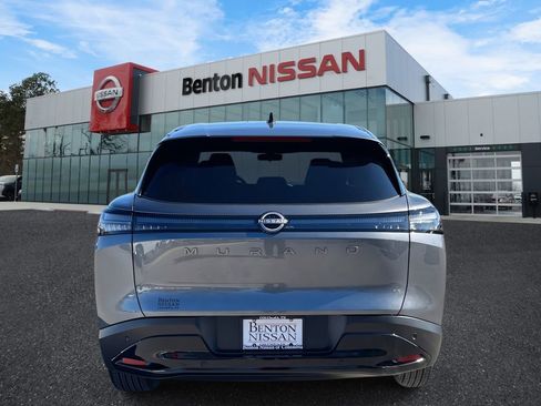 Certified 2025 Nissan Murano SV image 8