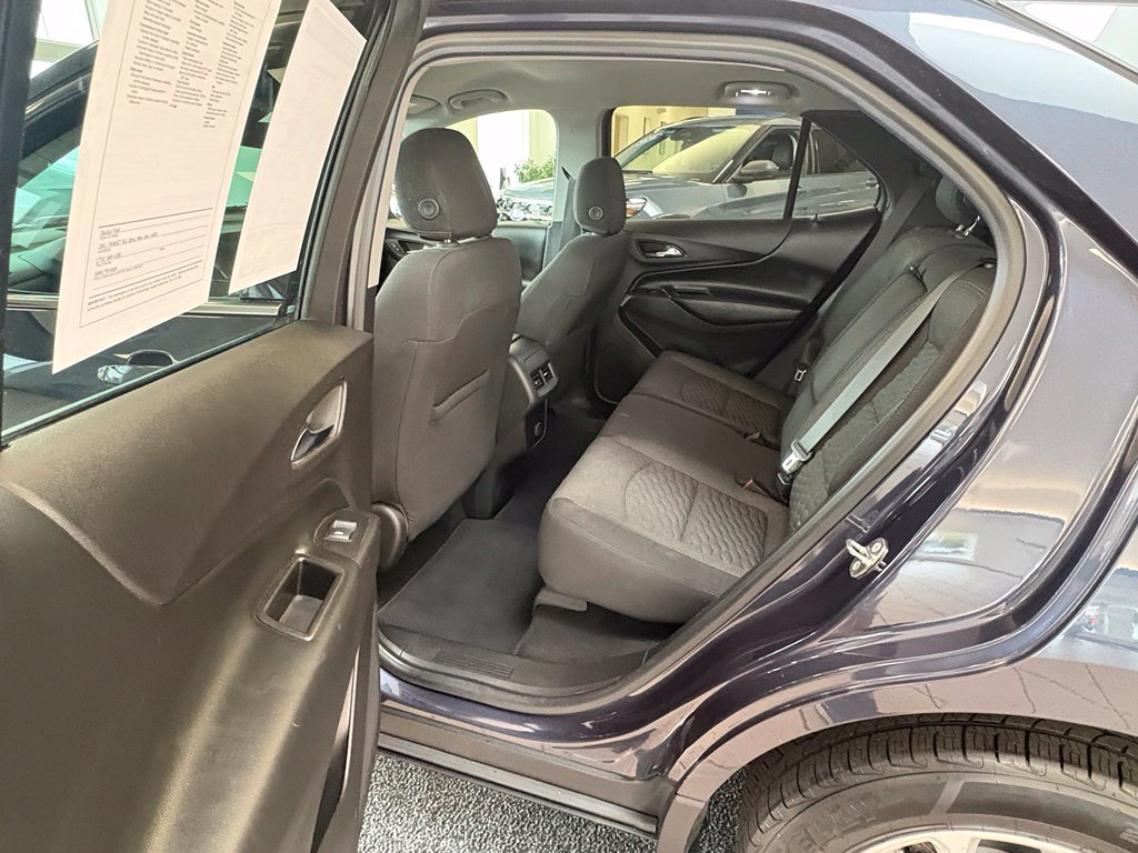 Used 2018 Chevrolet Equinox LT AWD/4WD image 25