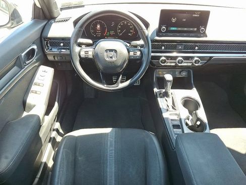 Certified 2025 Honda Civic Sport image 8