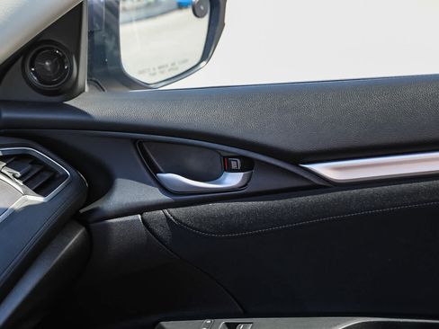 Used 2016 Honda Civic EX image 21