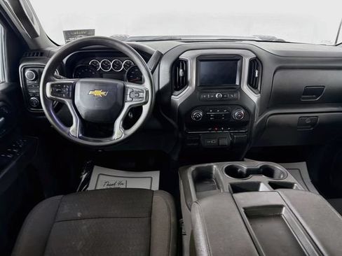 Used 2022 Chevrolet Silverado 2500 Custom w/ Custom Value Package AWD/4WD image 21
